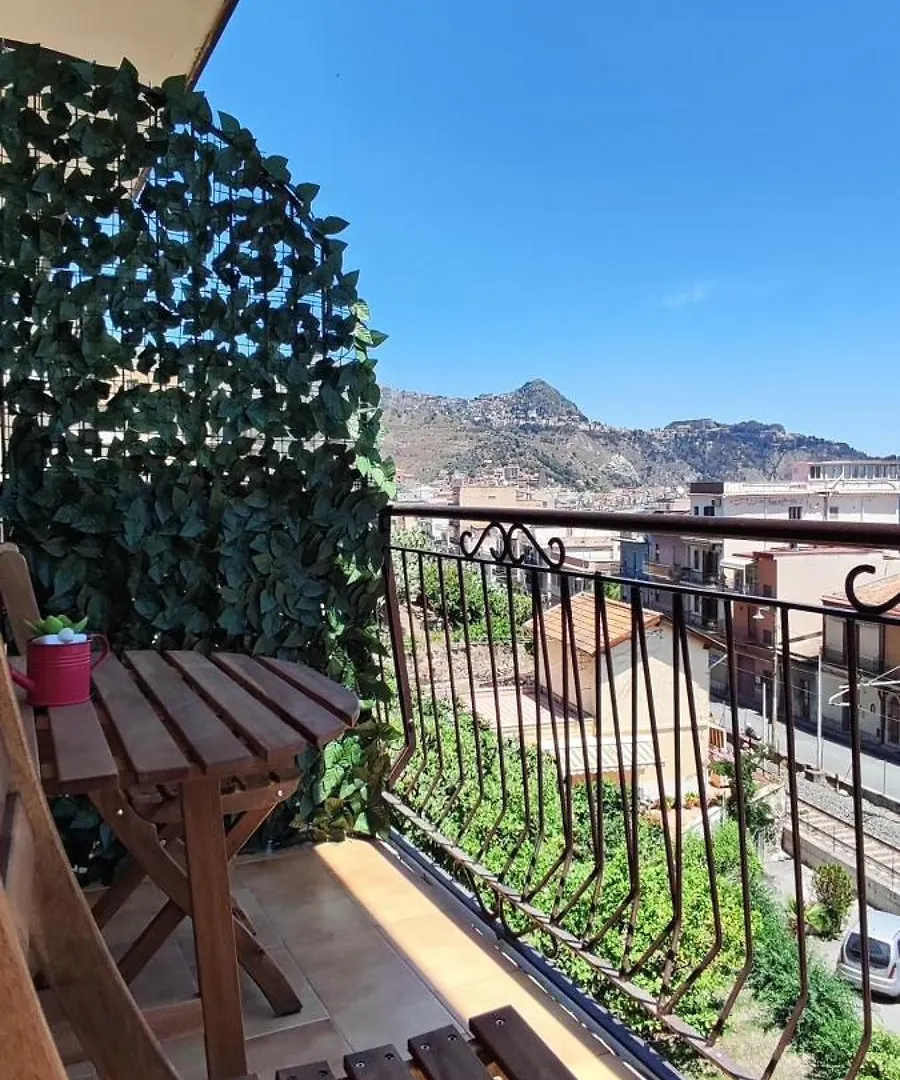 A Casa Dei Nonni Apartamento Giardini Naxos