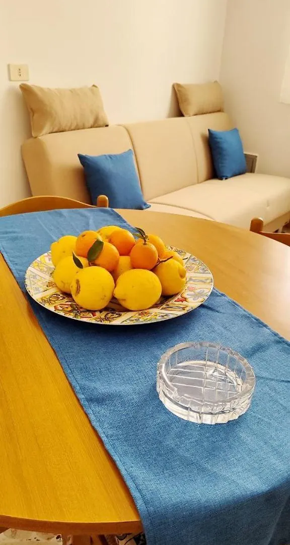 A Casa Dei Nonni Lejlighed Giardini Naxos