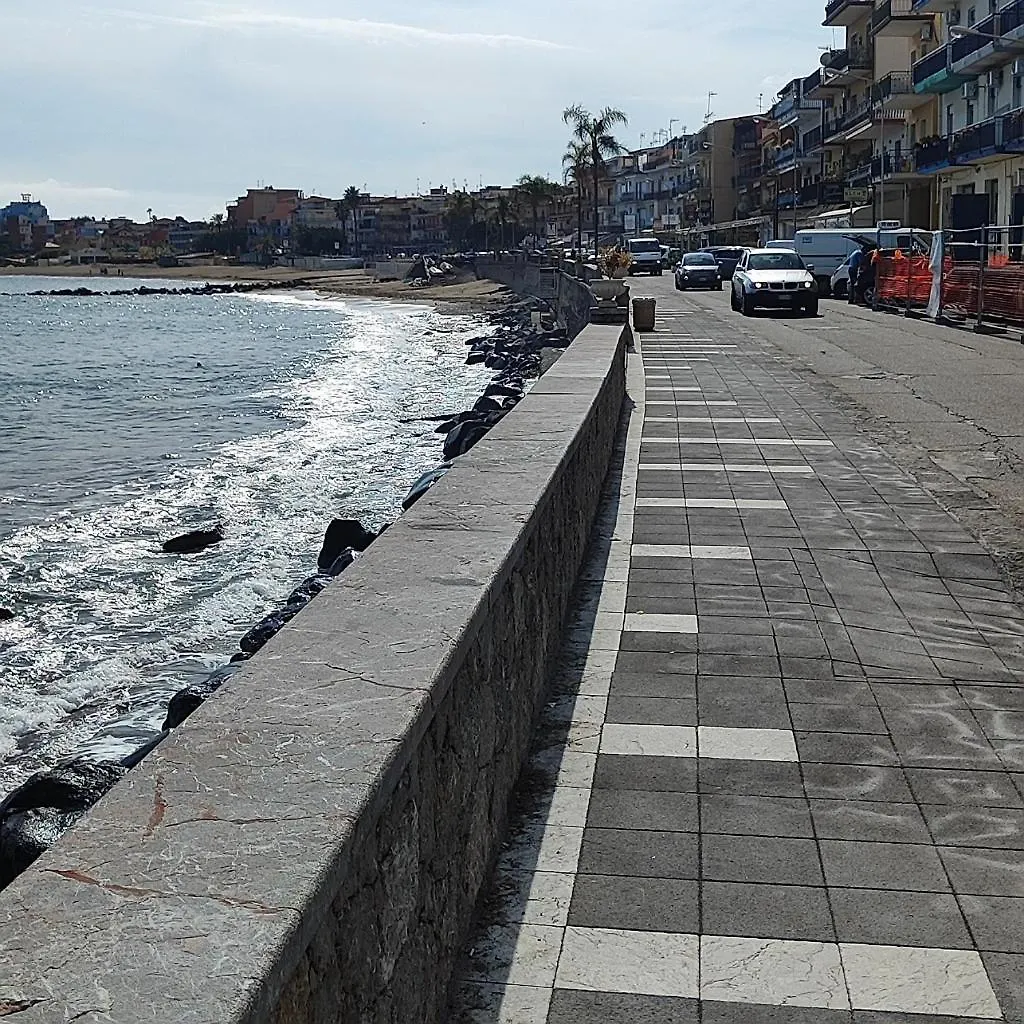 A Casa Dei Nonni Lejlighed Giardini Naxos